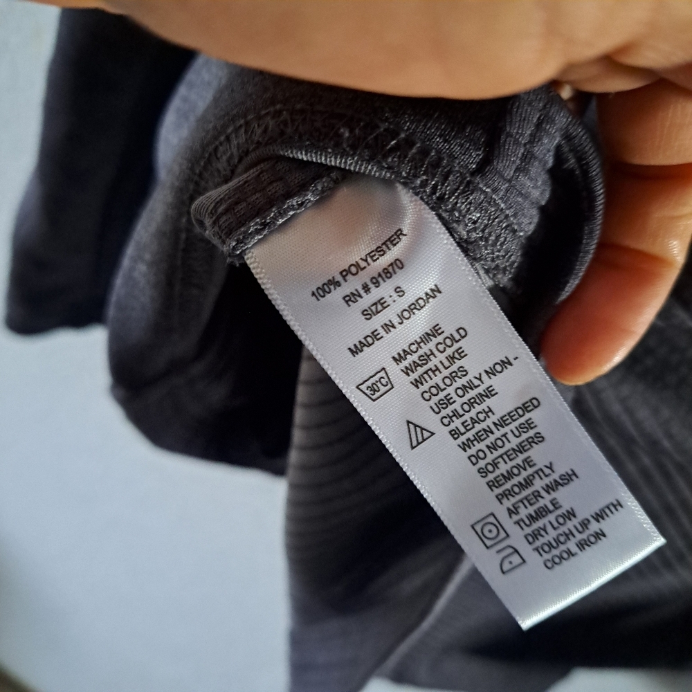 Pebble Beach Gray Quilted Sweatshirt - Picture 6 of 6